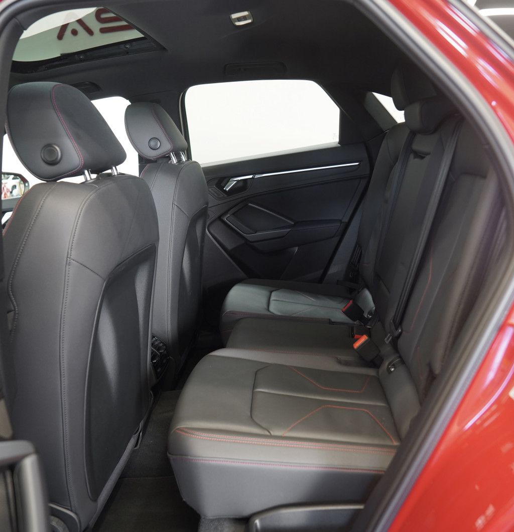 Audi Q3 40 TDI q. Sportback S line - Samsaru's Car Outlet