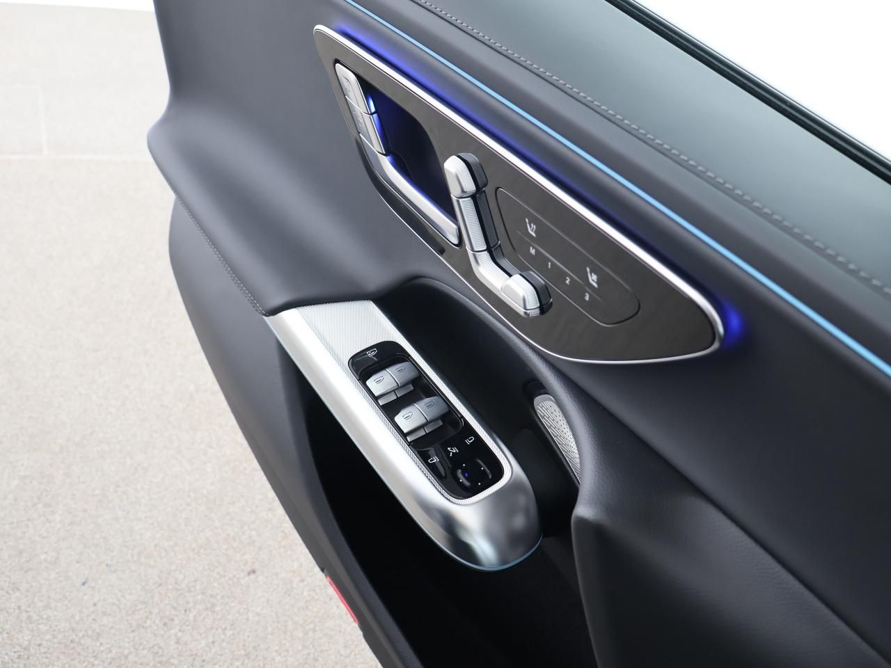 Mercedes-Benz E 450 d 4M T AMG Digital Light Night Burmester