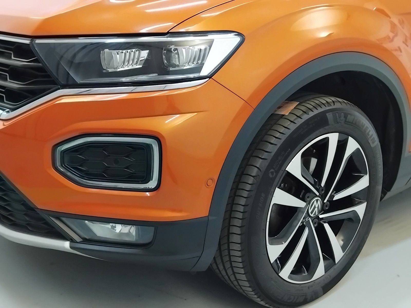 Volkswagen T-Roc 1.5 TSI United - Samsaru's Car Outlet