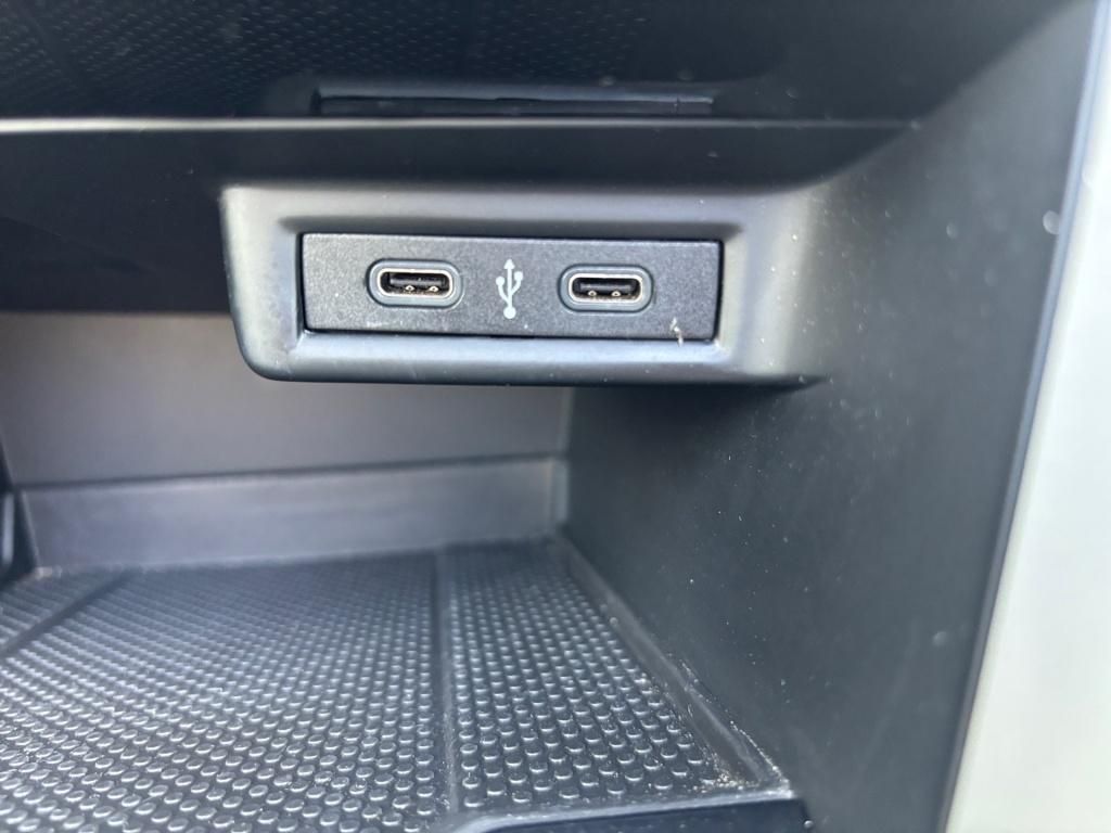 Volkswagen T-Roc 1.5 TSI Style - Samsaru's Car Outlet