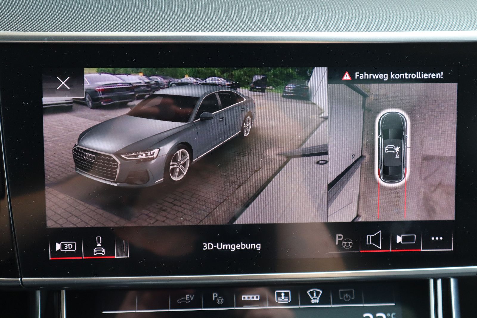 Audi A8L 60 TFSIe lang S-LINE - Samsaru's Car Outlet