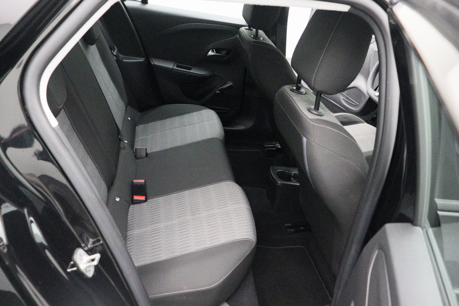 Opel Corsa F e Edition - Samsaru's Car Outlet