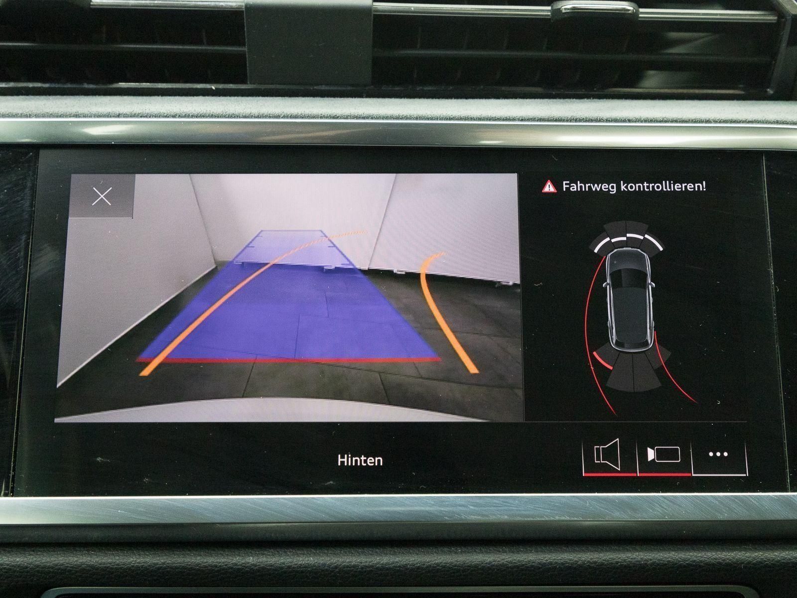 Audi Q3 40 TFSI Q S LINE - Samsaru's Car Outlet