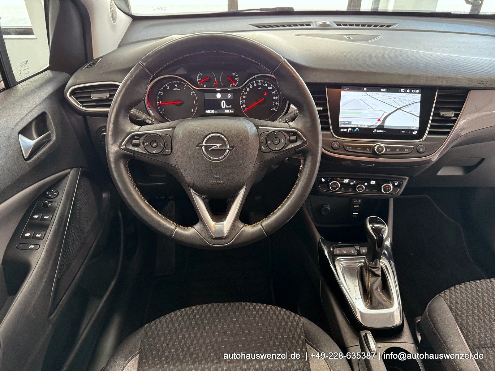 Opel Crossland X 1.5d Aut. Innovation - Samsaru's Car Outlet