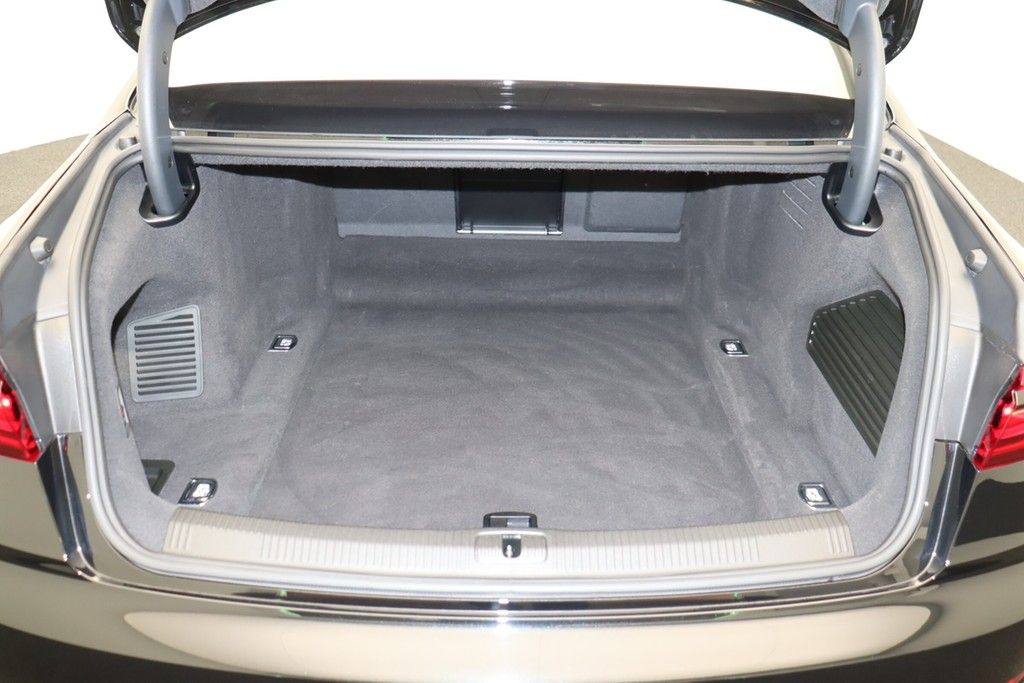 Audi A8 50 TDI quattro S line - Samsaru's Car Outlet