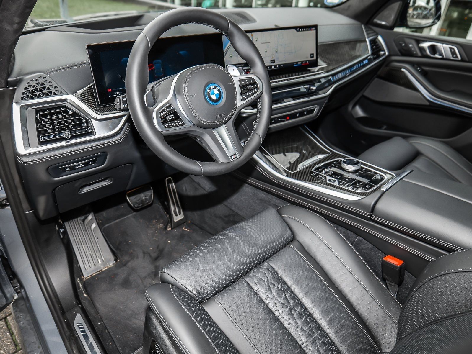 BMW X5 xDrive50e MSport + Pano + DA + PA + AHK