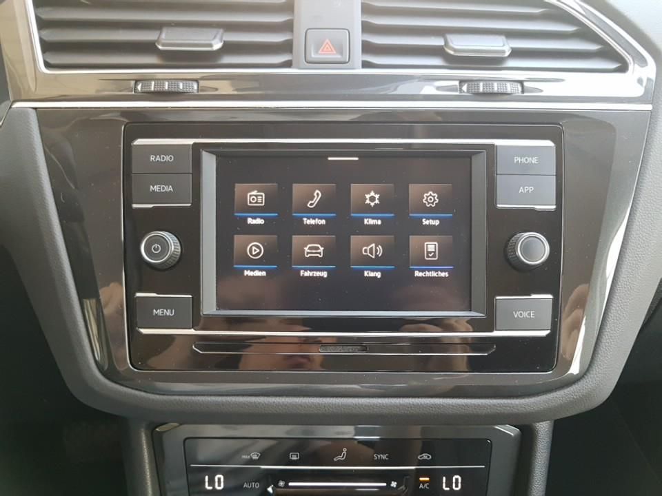 Volkswagen Tiguan Life 1.5 TSI - Samsaru's Car Outlet