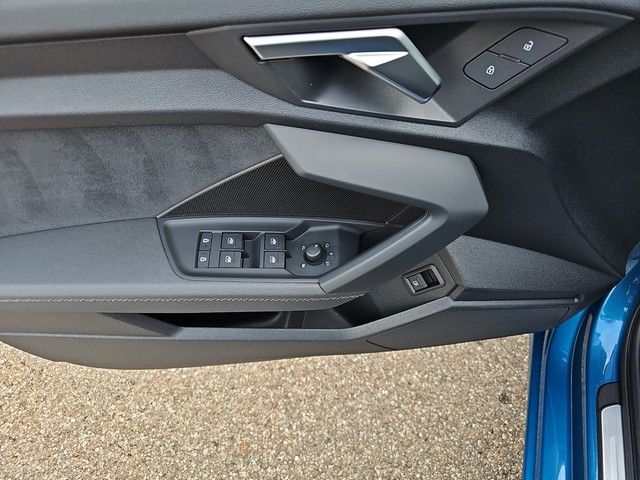 Audi A3 Sportback 40 TFSI e advanced S-tr. Navi LED