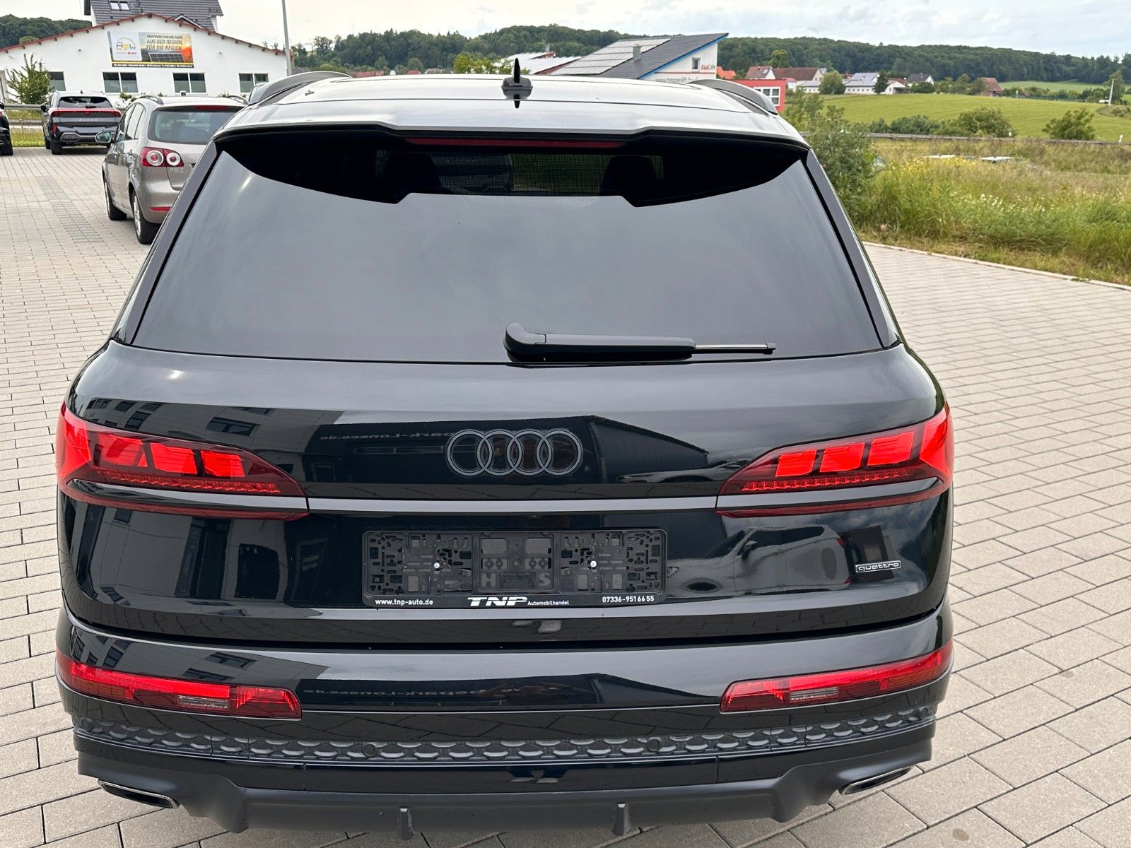 Audi Q7 50 TDI S line +AHK+STANDHEIZUNG+PANO+B&O