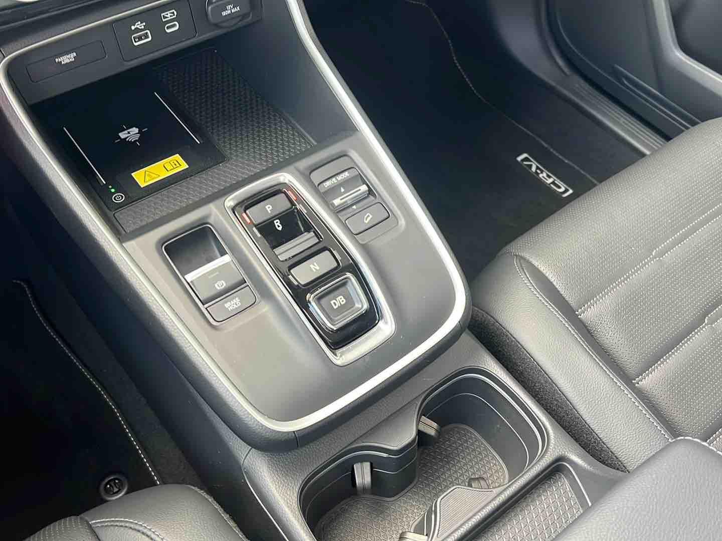 Honda CR-V Hybrid 2.0i 4WD Advance Leder Pano Kamera
