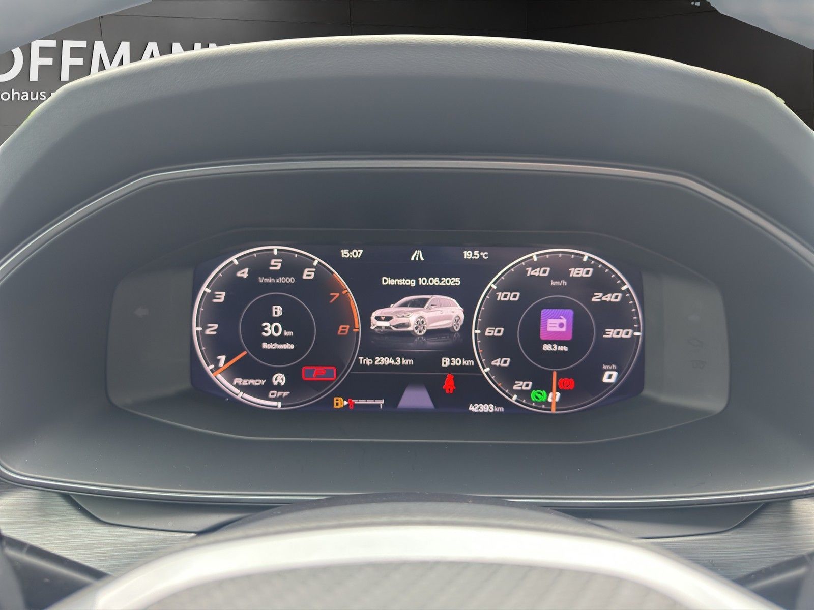 Cupra Leon SP 2.0 TSI VZ 4Drive - Samsaru's Car Outlet