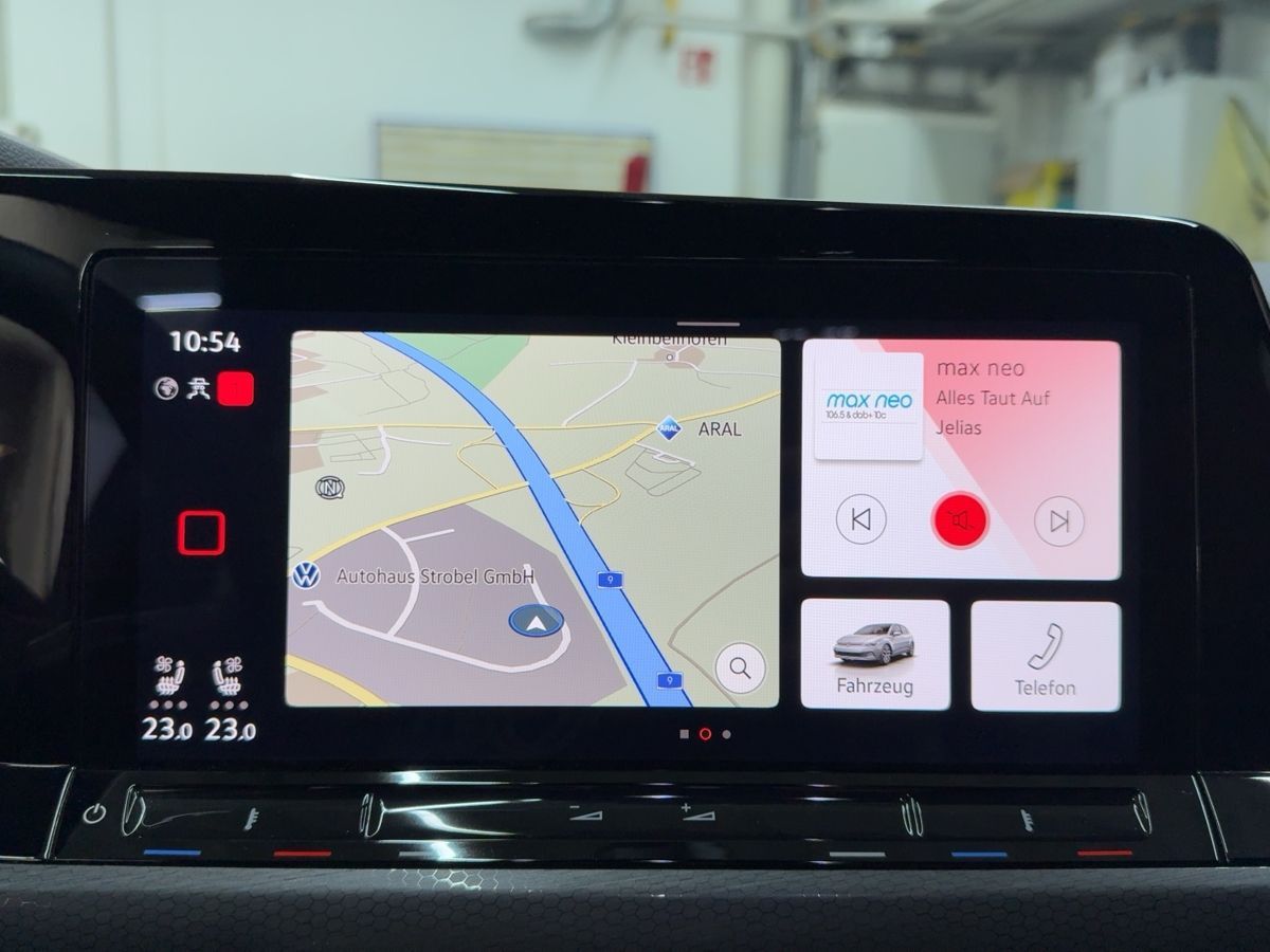 Volkswagen Golf VIII GTD 2.0 TDI DSG AHK ACC LED Navi Kamer
