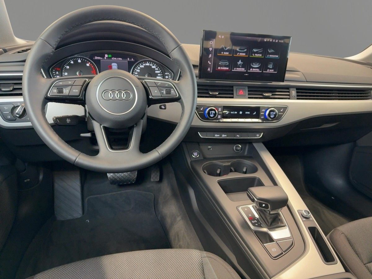Audi A4 Avant 35 TFSI - Samsaru's Car Outlet