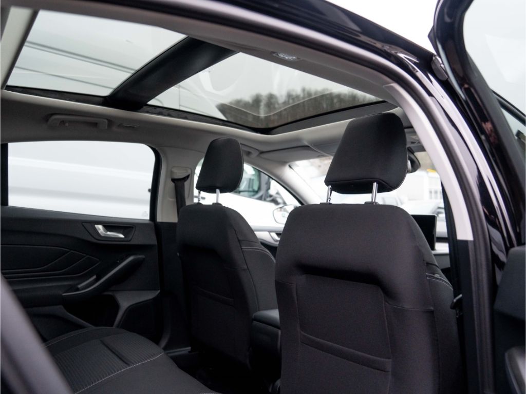 Ford Focus 1.0 MHEV Aut. Titanium Navi Panorama ACC B