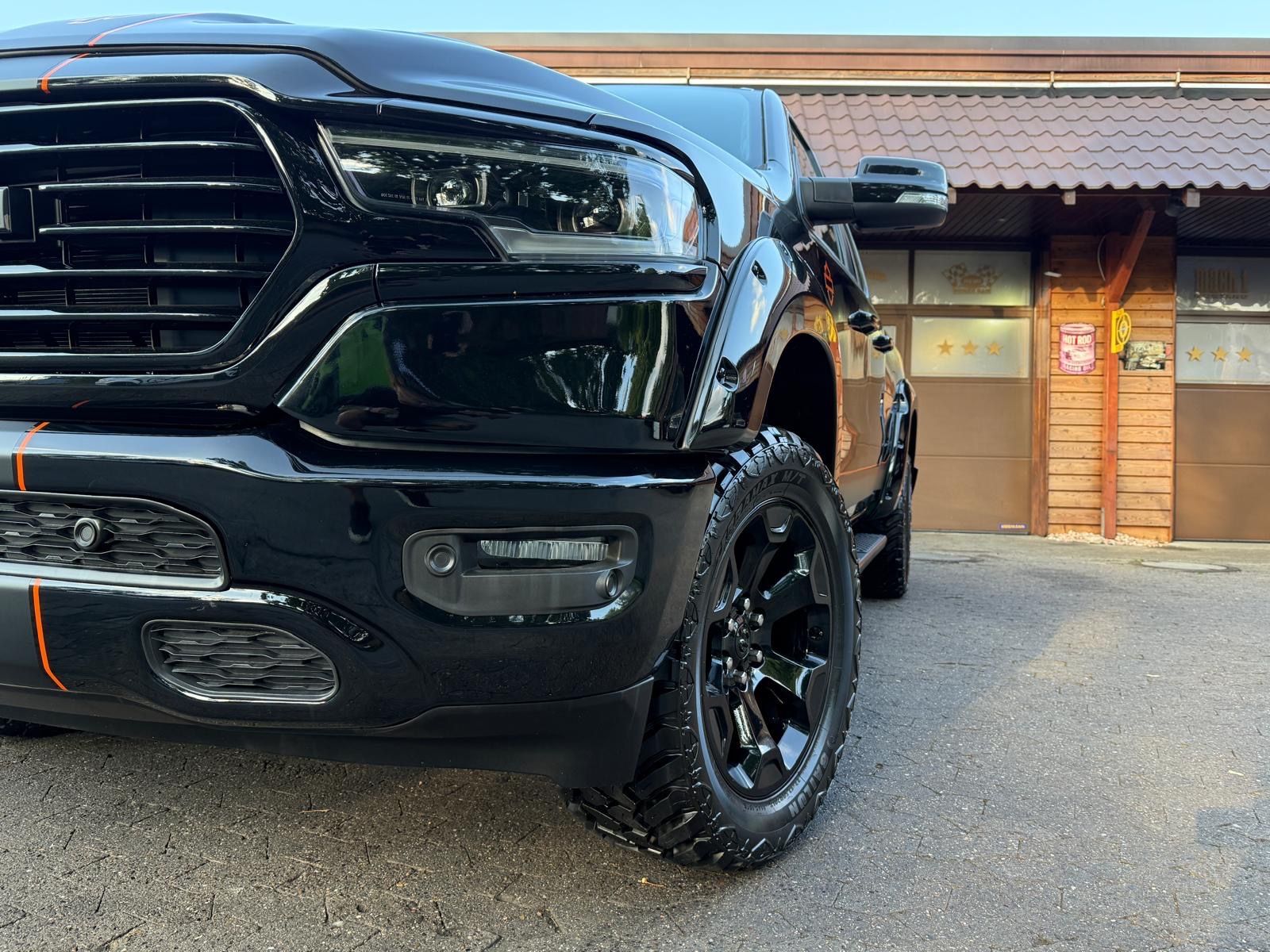 Dodge LIMITED*HARLEY*LPG*OFFROAD*NAVI*AHK*4X4*LIFT*PDC