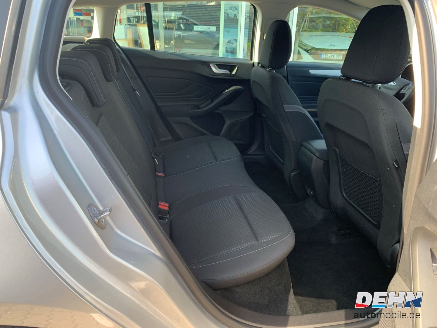 Ford Focus Turnier 1.5 EB AT Cool & Connect - Samsaru's Car Outlet