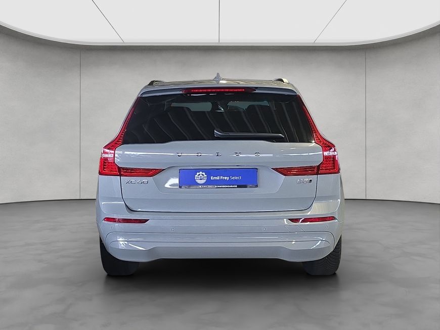 Volvo XC60 B5 B AWD Core