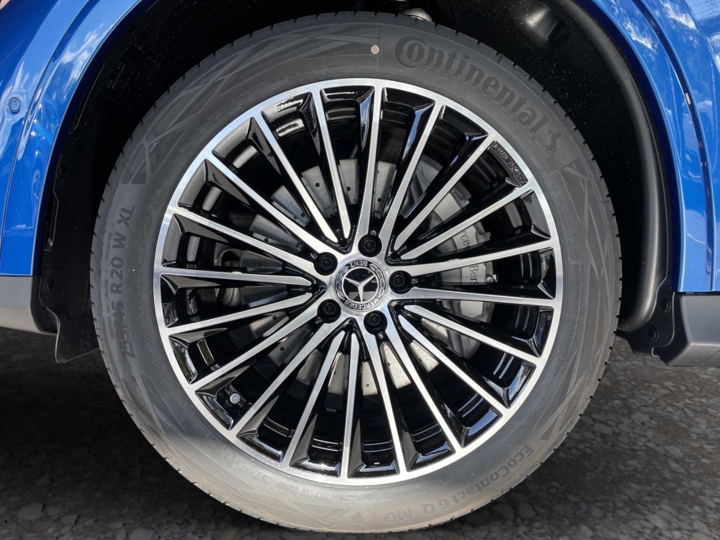 Mercedes-Benz GLC 300 d 4M AMG ADVANCED AHK PANO 360°FAP BURM