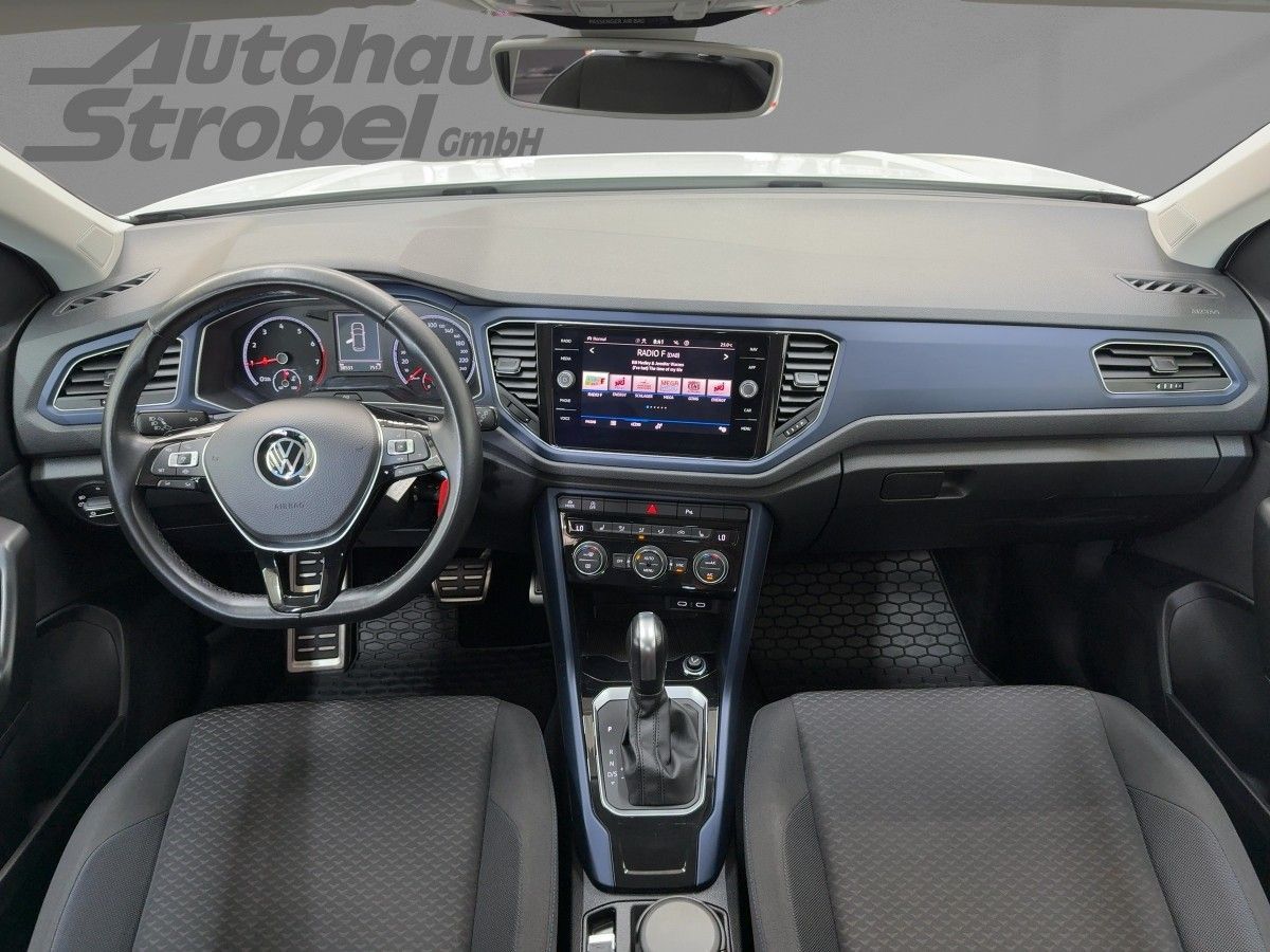 Volkswagen T-Roc 1.5 TSI DSG United - Samsaru's Car Outlet