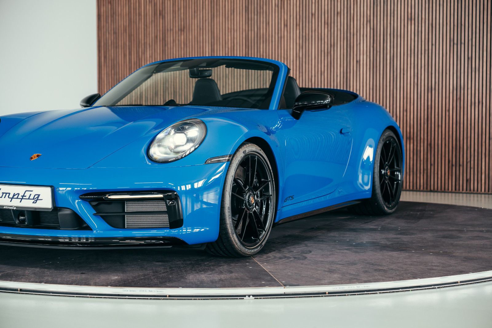 Porsche 992 Carrera 4 GTS Cabriolet, Sharkblue, MwSt awb