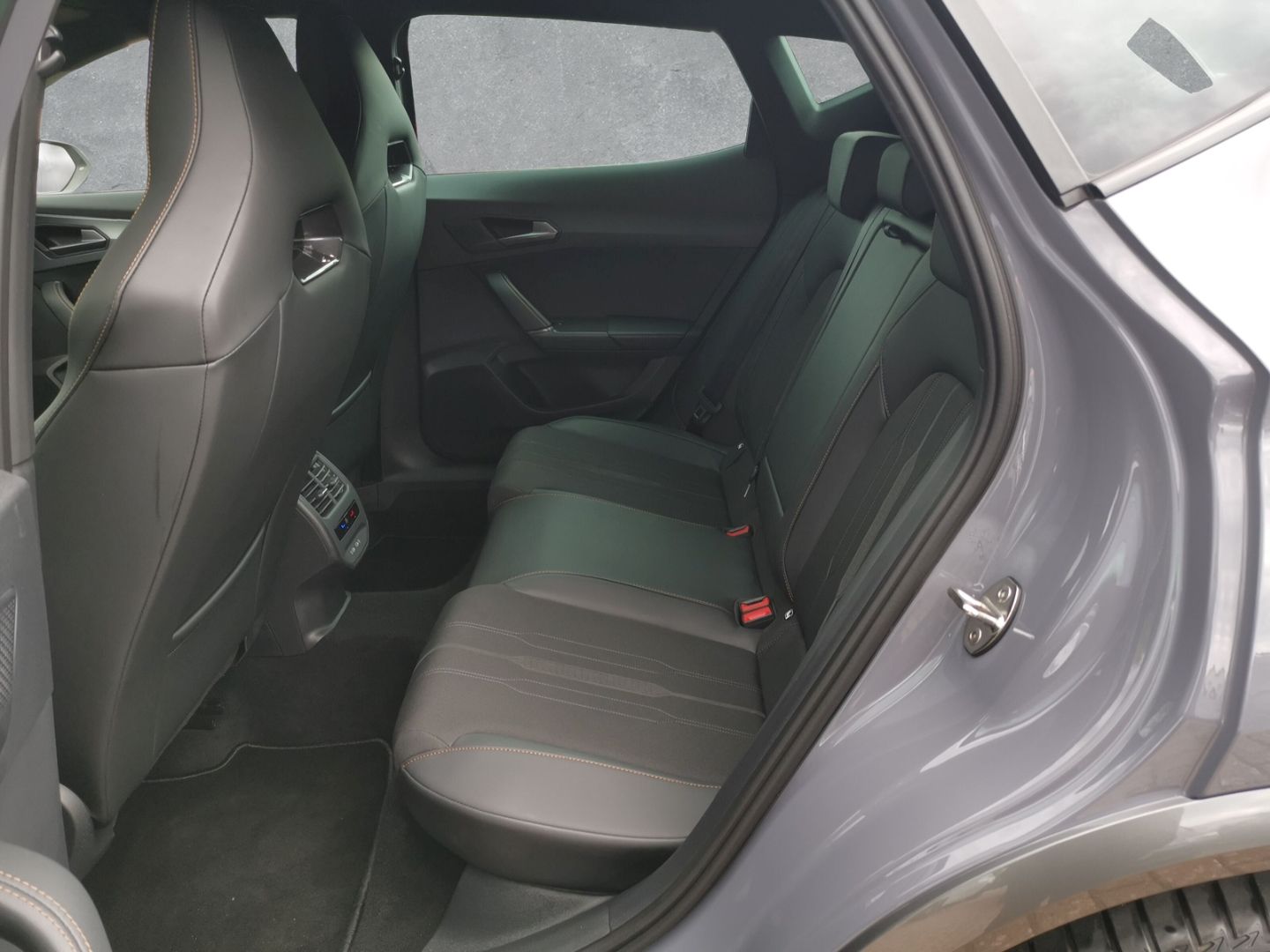 Cupra Formentor VZ 2.0 TSI - Samsaru's Car Outlet