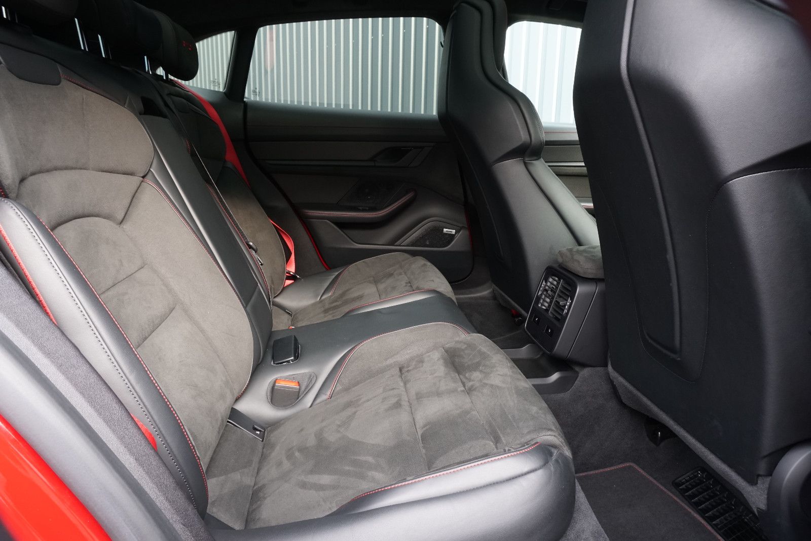 Porsche Taycan Sport Turism GTS Pano 360° Approved 10/26