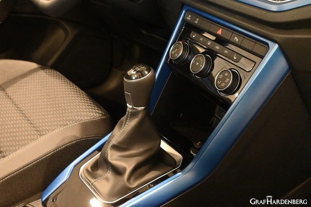Volkswagen T-Roc R-Line - Samsaru's Car Outlet