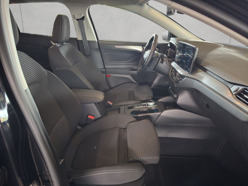 Ford Focus Turnier 1.5 EcoBlue  Aut. TITANIUM