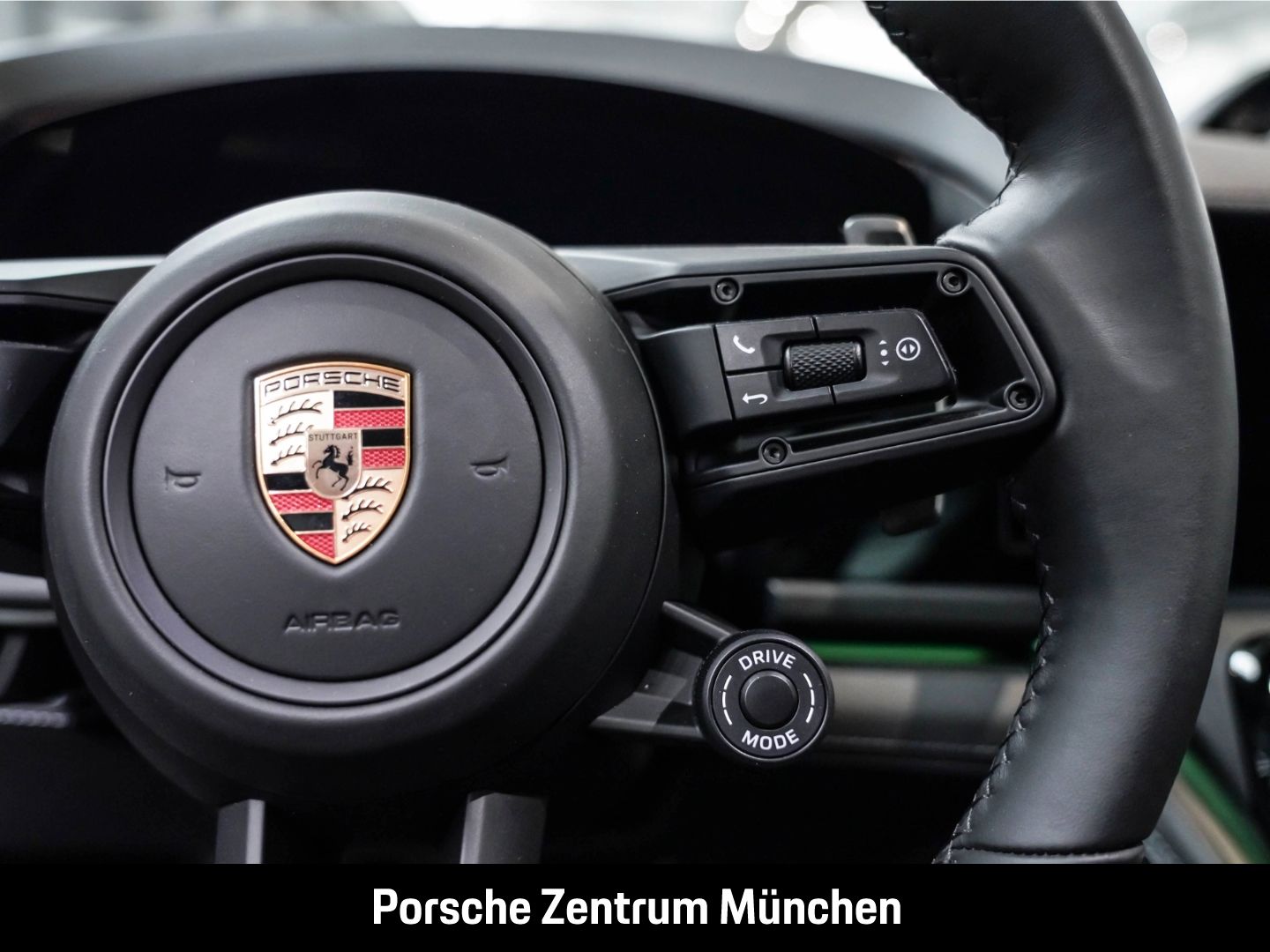 Porsche Panamera GTS LED-Matrix Sportabgas InnoDrive
