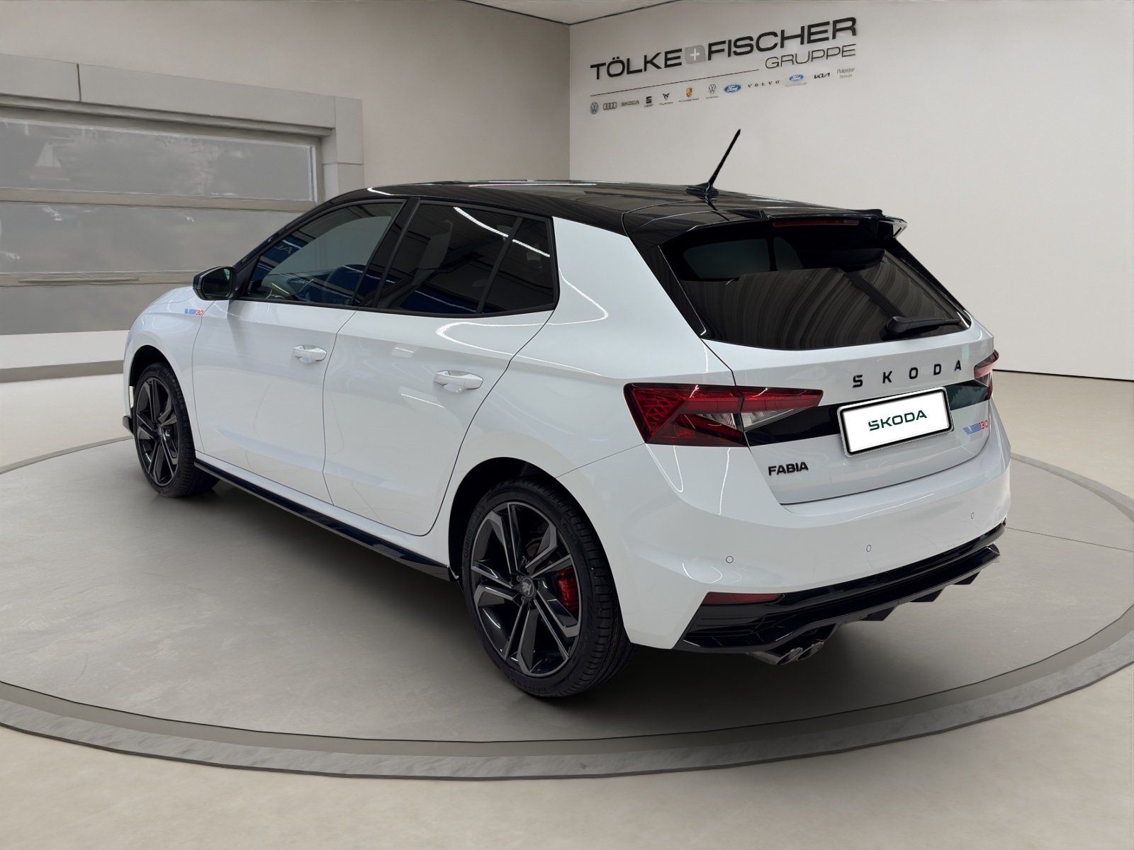 Skoda Fabia 130 Edition ACC Navi LED PDC KlimaA