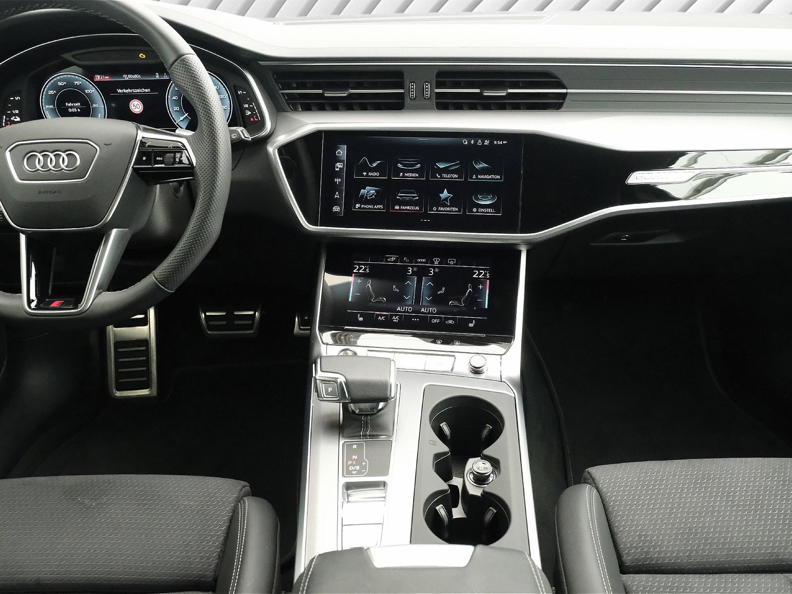 Audi A6 Avant 55 TFSIe Hybrid - Samsaru's Car Outlet