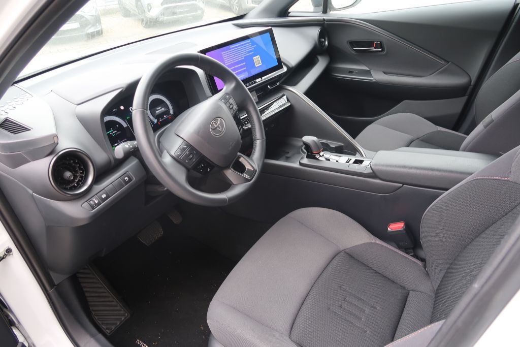 Toyota C-HR 1.8 Hybrid Team Deutschland