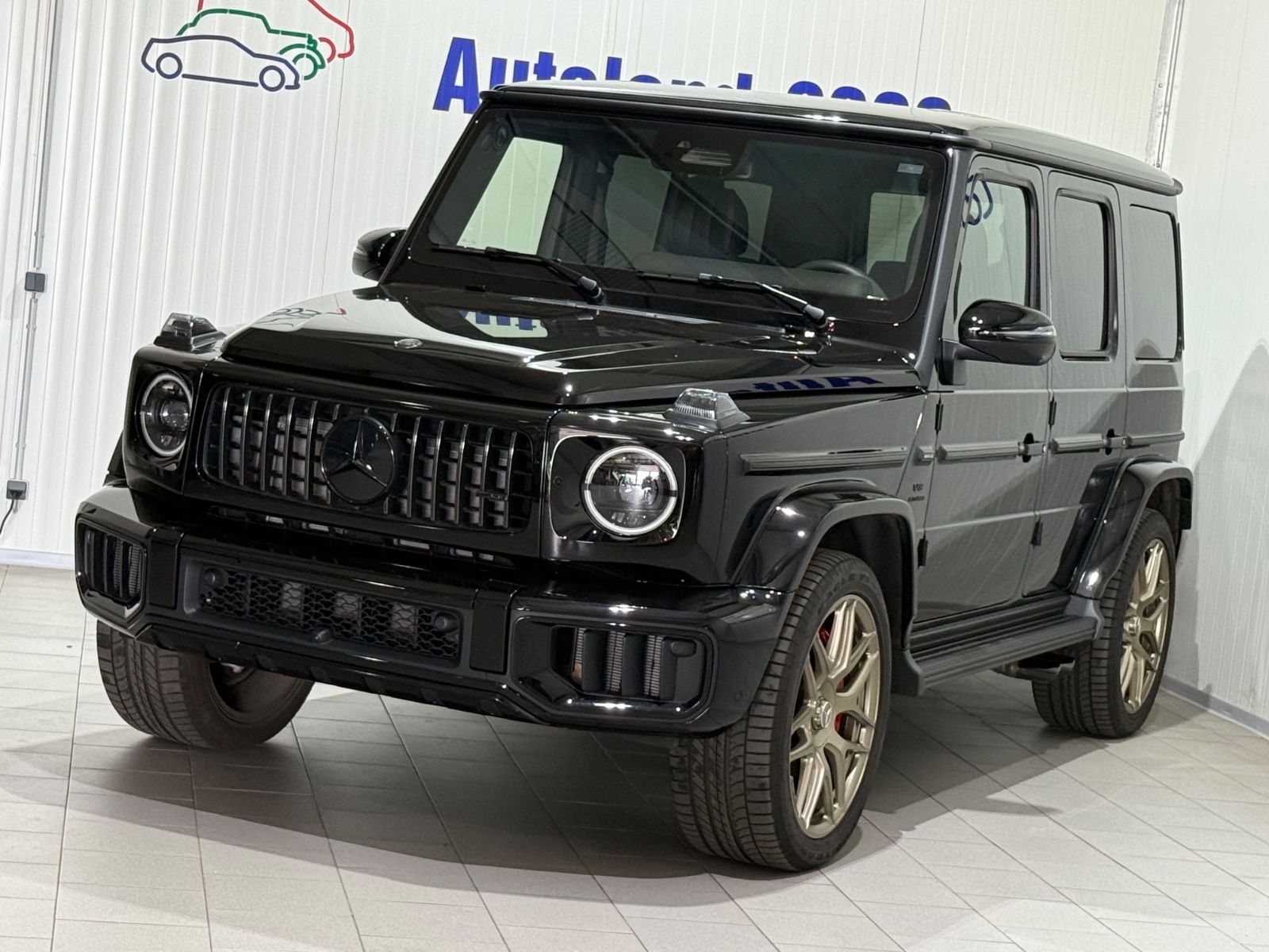 Mercedes-Benz G 63 AMG Performance - Samsaru's Car Outlet