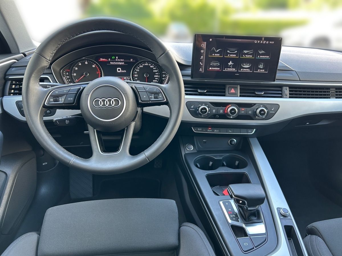 Audi A4 Avant 40 TFSI - Samsaru's Car Outlet