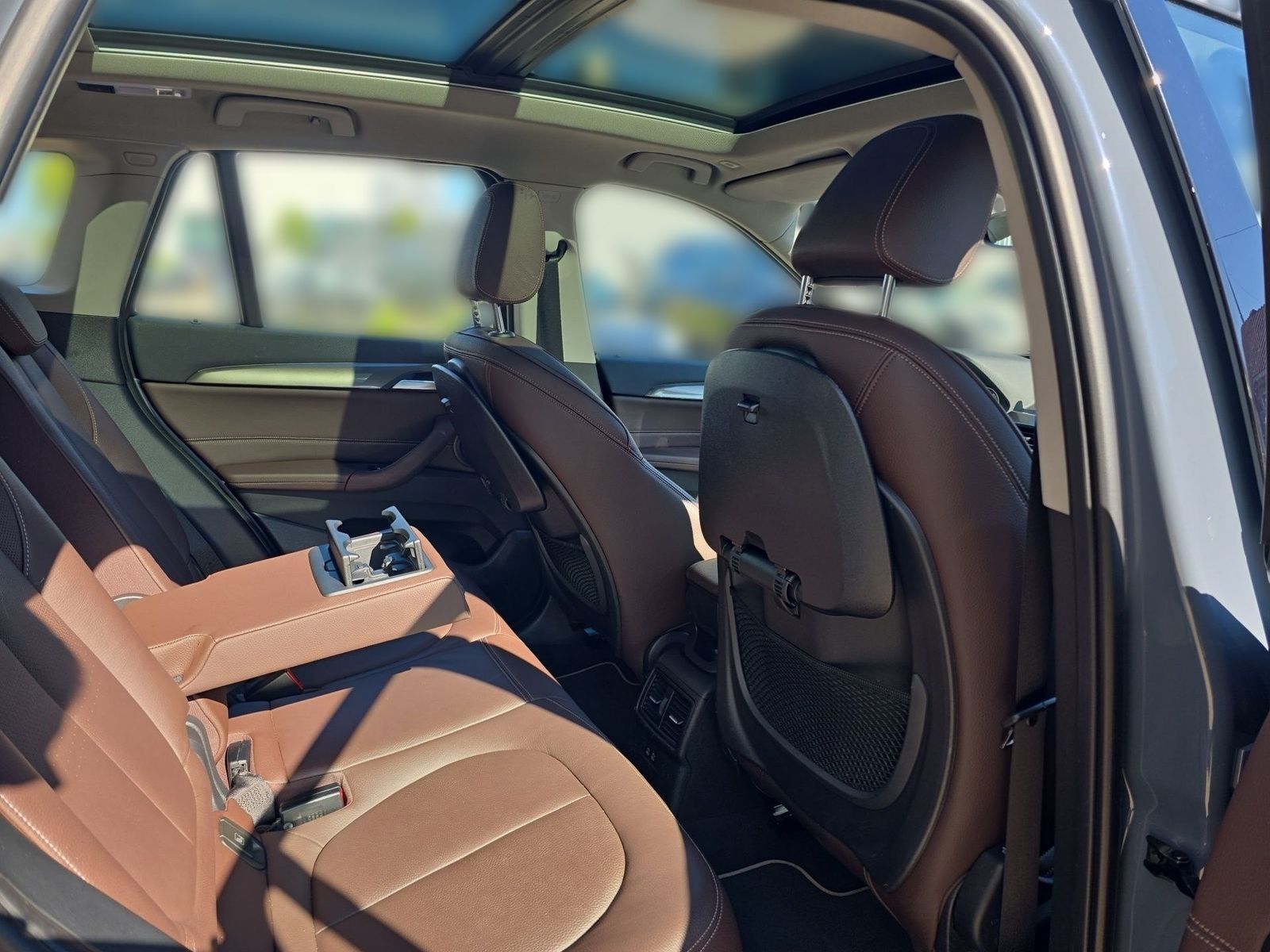BMW X1 xDrive25e X-Line - Samsaru's Car Outlet