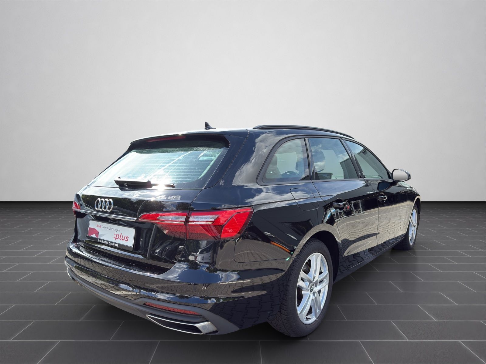 Audi A4 Avant 40 TFSI S tronic - Samsaru's Car Outlet