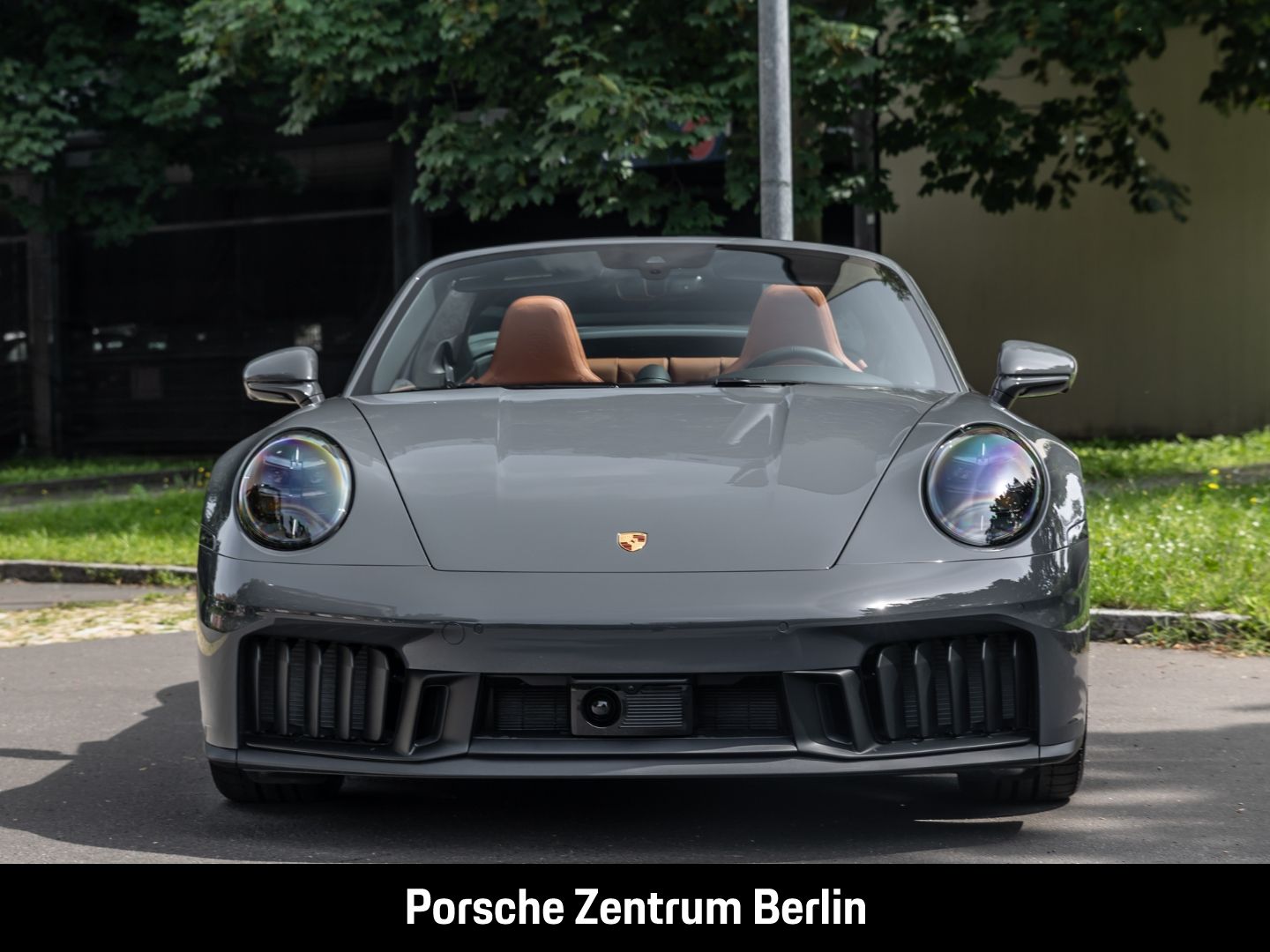 Porsche 992 911 Targa 4 GTS BOSE Sportabgasanlage LED
