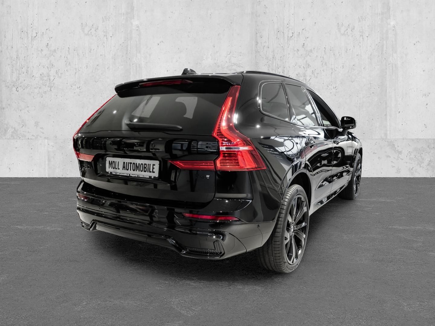 Volvo XC60 T6 AWD Plus Black - Samsaru's Car Outlet