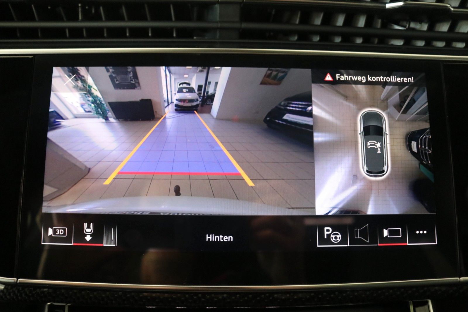 Audi Q7 50 TDI competition plus Laser HUD 7-Sitzer