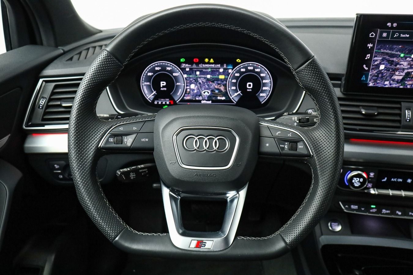Audi Q5 S line 55 TFSI e qu. AHK, Matrix, Parken, ACC