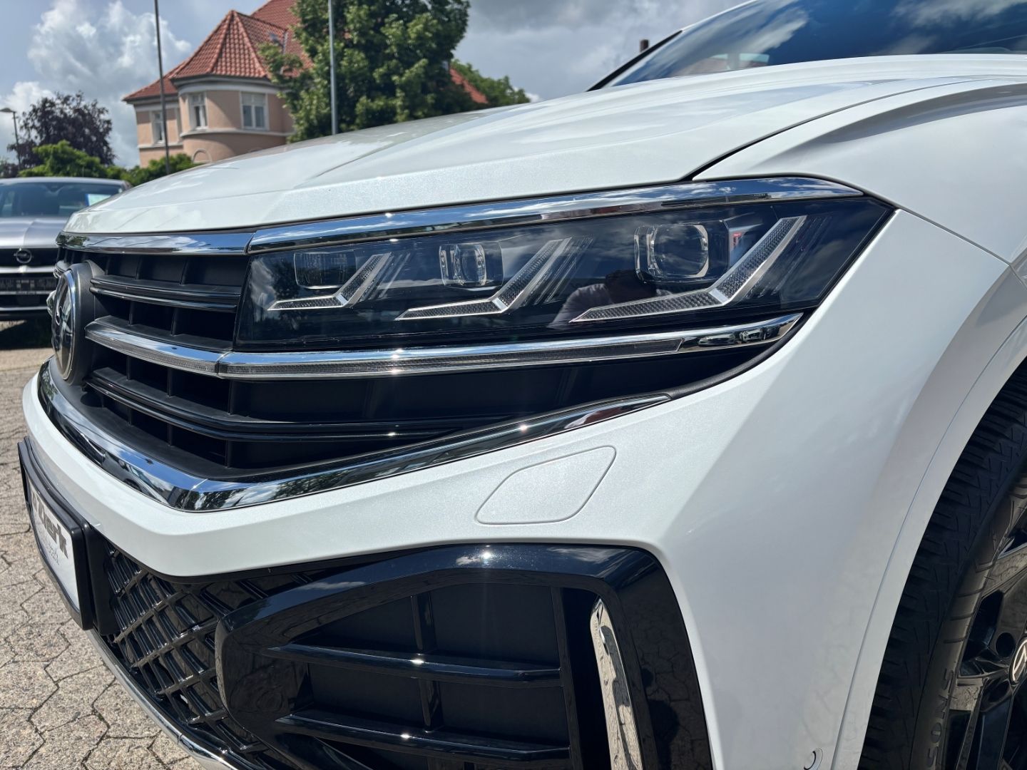 Volkswagen Touareg 3.0 TDI 4Motion R-Line ACC IQ.LIGHT PANO