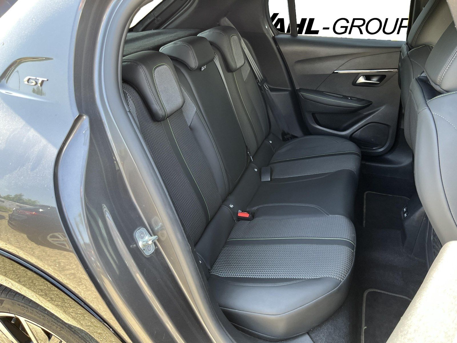 Peugeot 208 GT - Samsaru's Car Outlet
