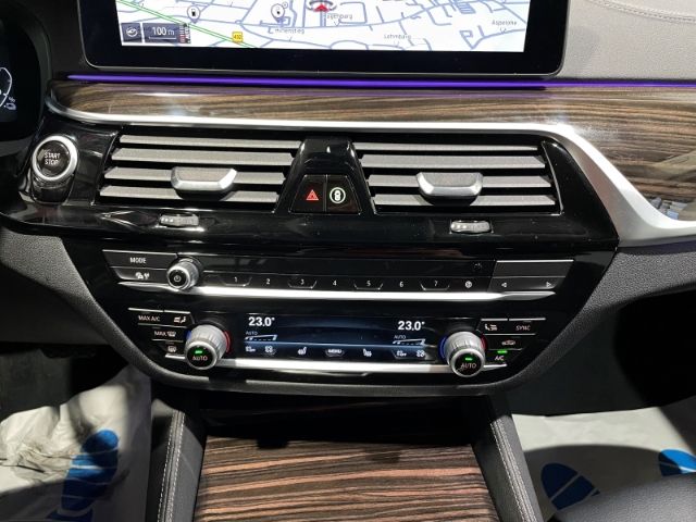 BMW 530 e Touring Luxury Line Automatik Leder Laser