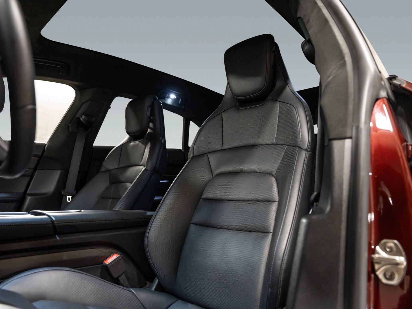 Porsche Taycan Turbo S Cross Turismo HeadUp InnoDrive
