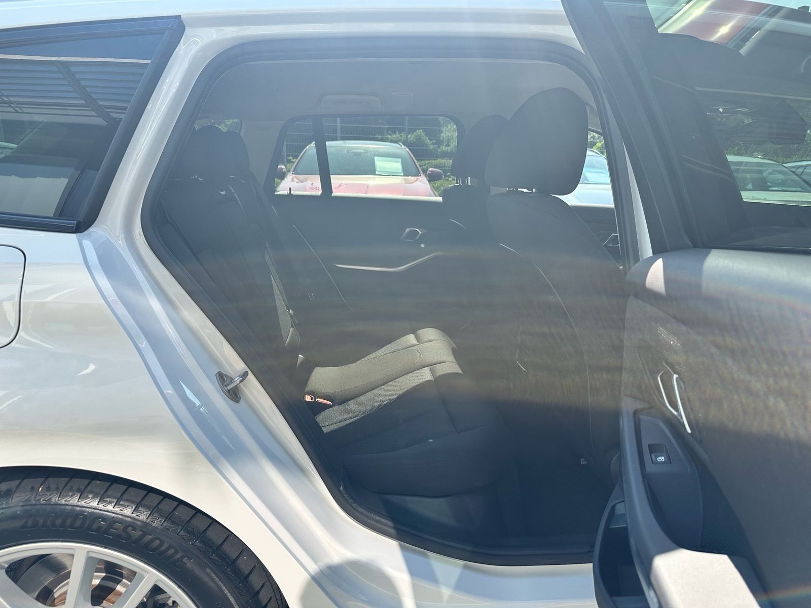 BMW 318i Touring DrivingAssist Stop&Go HeadUp AHK