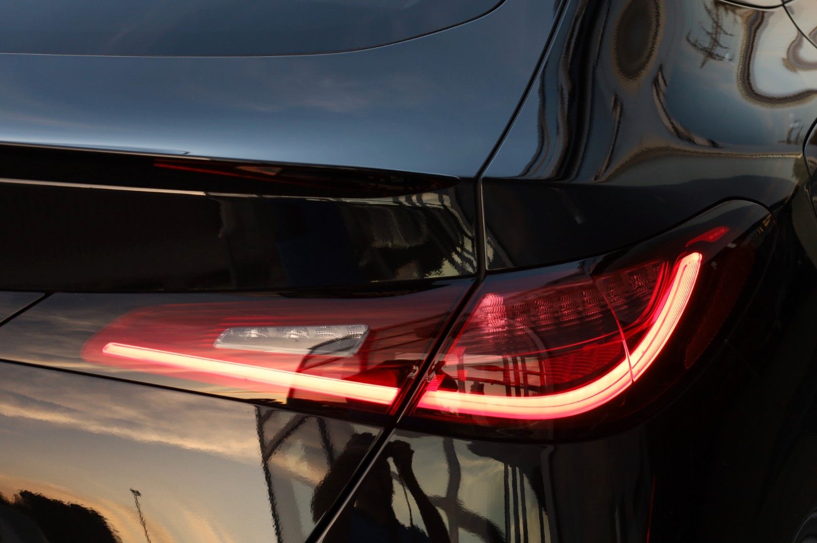 Mercedes-Benz GLC 200 Coupe 4Matic AMG Paket - Samsaru's Car Outlet