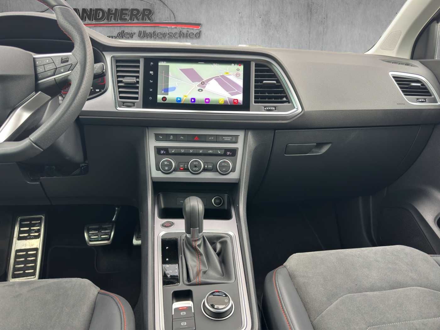 Seat Ateca  TSI FR  //5 J. Garantie /AHK/ Navi/Sitzhe