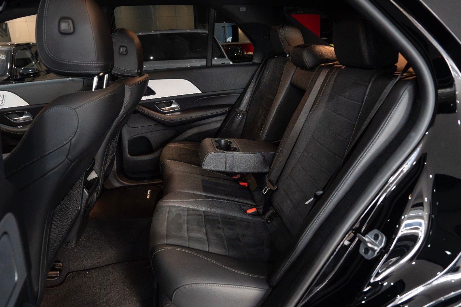 Mercedes-Benz GLE 350de 4Matic*AMG-LINE*NIGHT*360°KAM*LED*1-HD