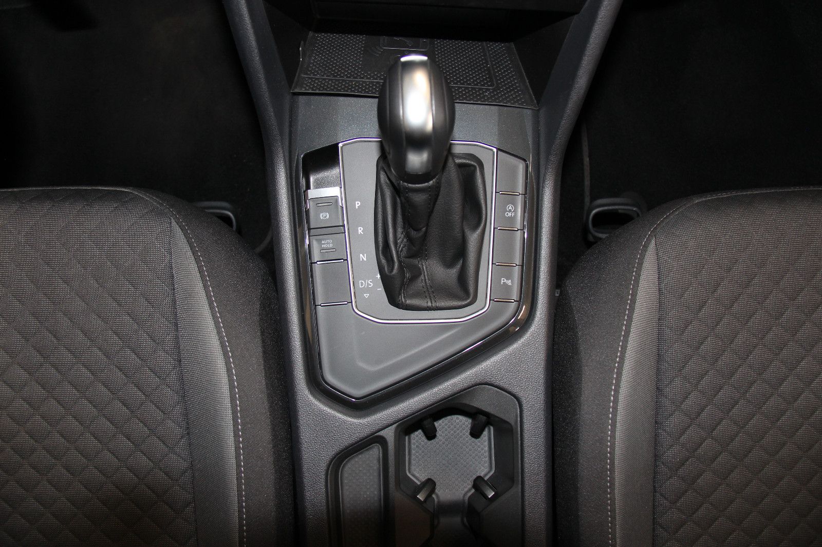 Volkswagen Tiguan 1.5 TSI DSG - Samsaru's Car Outlet