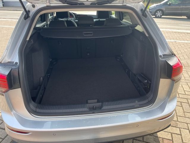 Volkswagen Golf Variant 2.0 TDI Life - Samsaru's Car Outlet